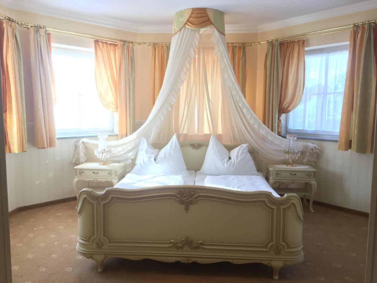 Hotel Gasthof Familie Czepl Ernsthofen المظهر الخارجي الصورة